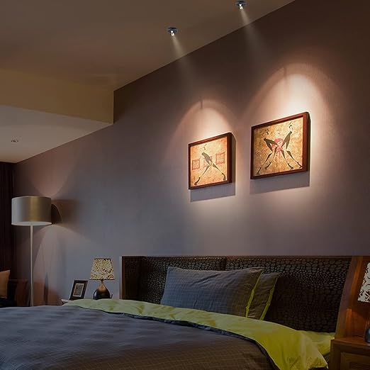LundLight | Eleganter LED-Projektor mit Fernbedienung