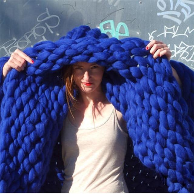 CozyKnit | Chunky Strickdecke – Handgefertigt & Luxuriös