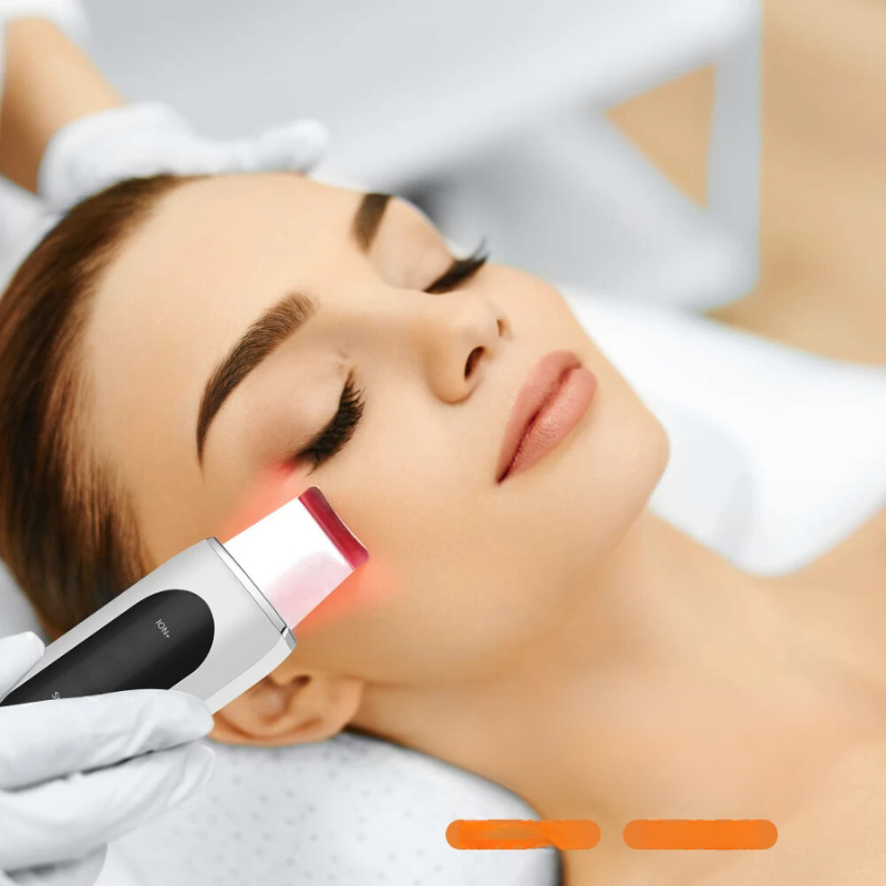 RadiantGlow | Gesichts-Porenreiniger & Mitesserentferner Decorique.de