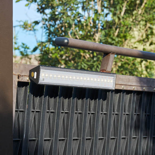 RayMount | Magnetische Outdoorlampe mit Solar & USB Decorique.de