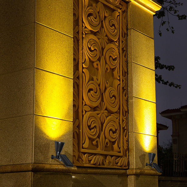 RayStake | Kegelförmige LED Solarleuchte für Terrasse & Rasen Decorique.de