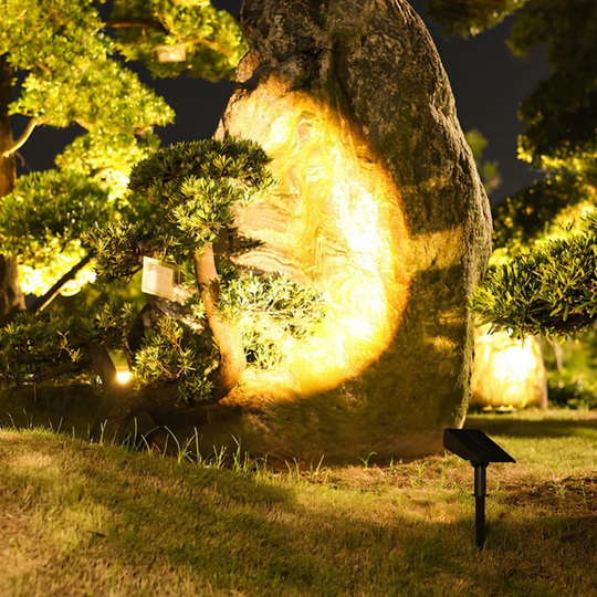 RayTuner | Wasserdichte LED Solar Multi-Zoom Spot Light Landschaftsbeleuchtung RGB Decorique.de