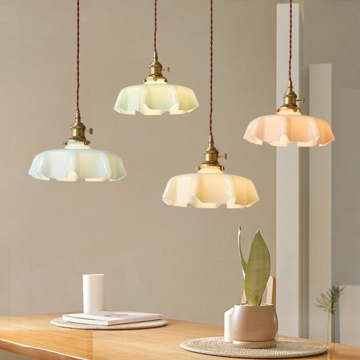 BlushBloom | Retro Glasblume Creme Hängelampe