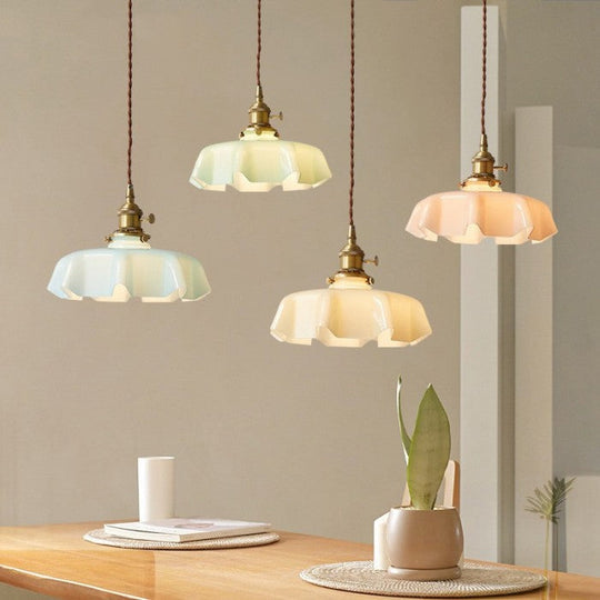BlushBloom | Retro Glasblume Creme Hängelampe