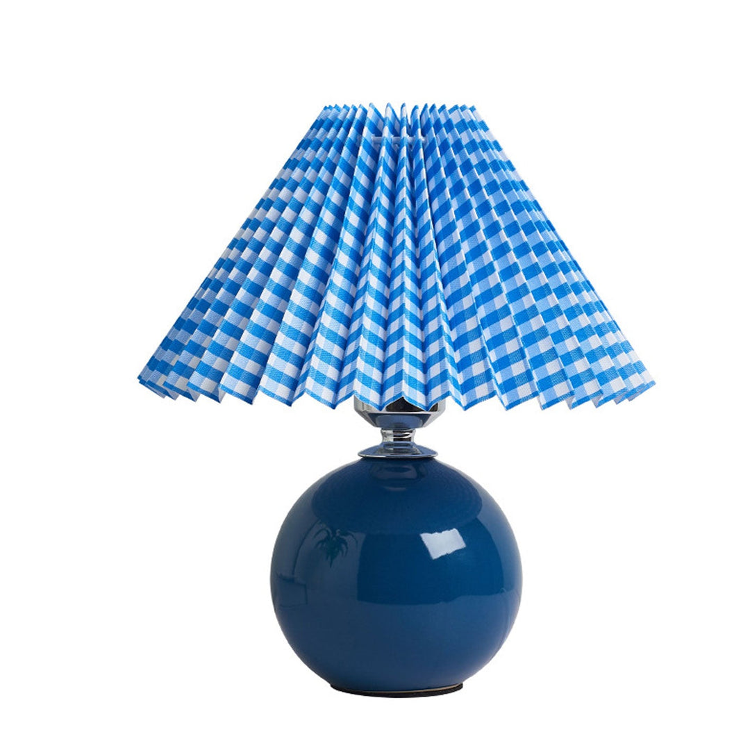 RetroFlair | Nordische Minimalistische Keramische Falten 1-Licht Tischlampe Decorique.de