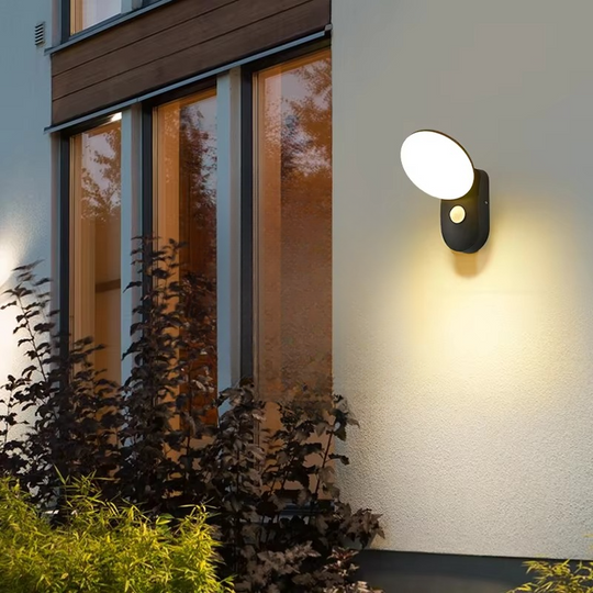 SafeLume | Wandleuchte – Energieeffiziente LED mit Bewegungssteuerung Mit Sensor Schwarz Rund Decorique.de