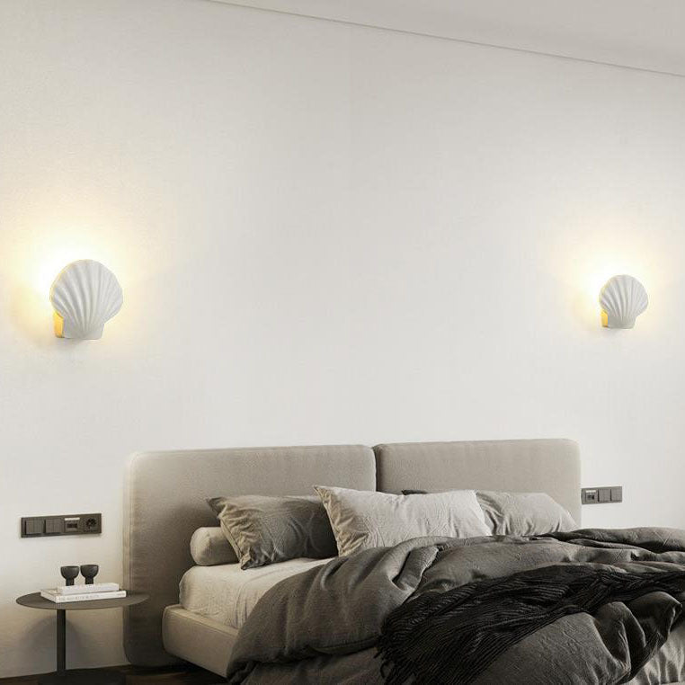 ShellaLux | Wasserdichte Wandbeleuchtung im modernen Stil Weiß Decorique.de