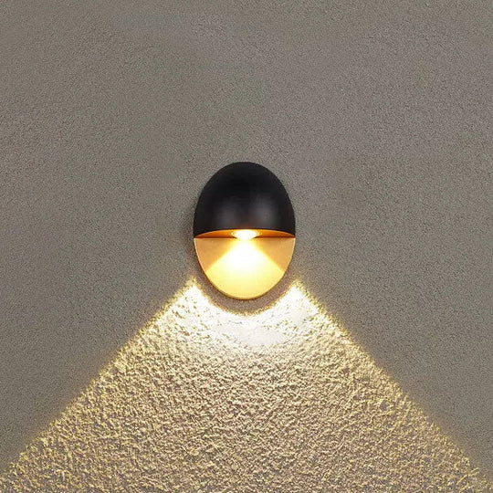 ShineLoop | Aluminium-Außenleuchte in Ovalform Schwarz + Gold Decorique.de