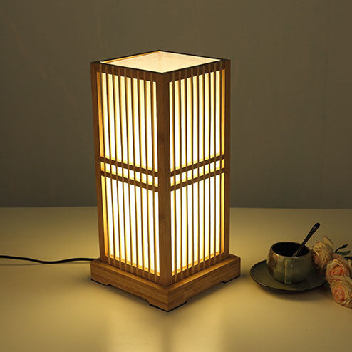 ShizuGlow | Japanische Minimalistische Holzkubus 1-Licht Tischlampe Decorique.de
