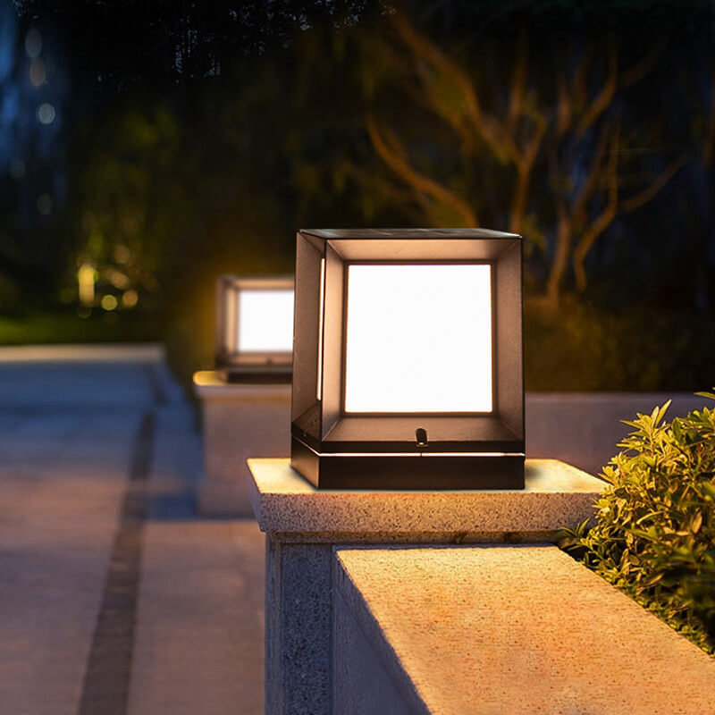 SolarBrick | Einfache quadratische LED Solar Außen wasserdichte Rasenzaunlampe Klein Festverdrahtet - 110V-120V für US CA Decorique.de
