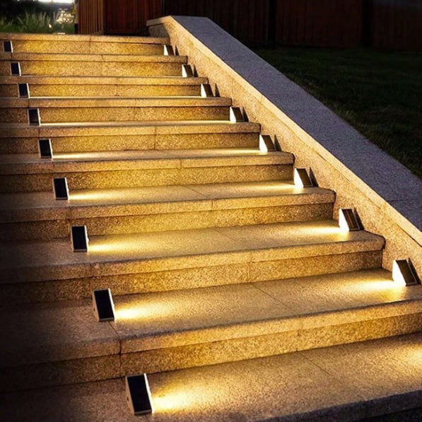 SolarStep | Umweltfreundliche Solar-Treppenlichter Decorique.de