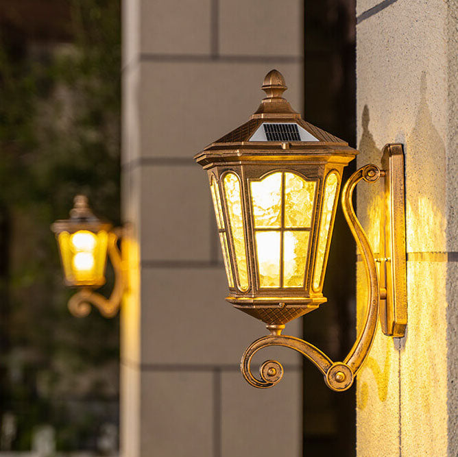 SolarVerve | Antike Wandlampe mit Solartechnologie Groß Bronze Solar Decorique.de