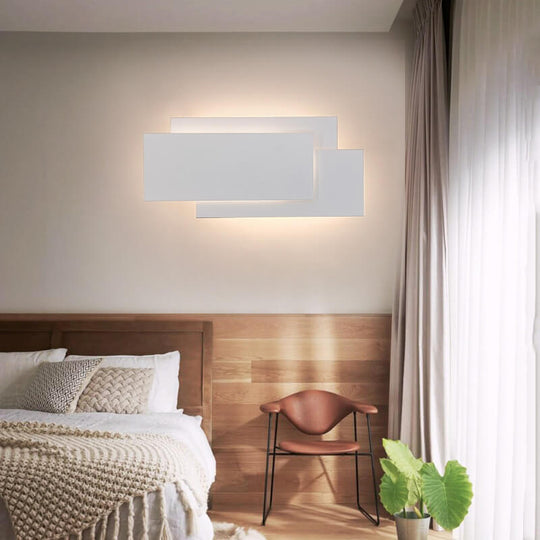 StackedGlow | Geometrische LED-Wandleuchte Weiß Warmes Licht Decorique.de