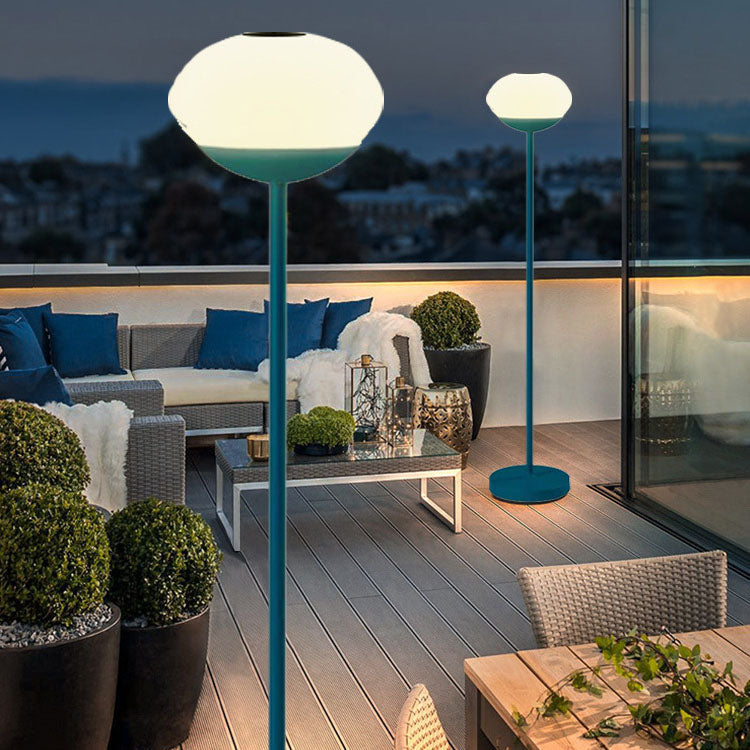 SunStalk | Elegante PE-Stehlampe für Garten & Rasen Decorique.de