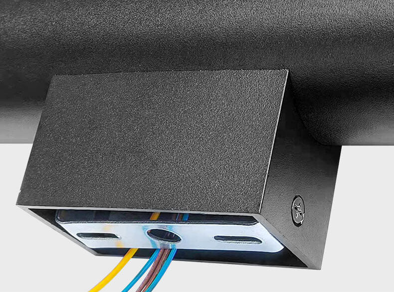 TwinRay | Zylindrische LED-Wandleuchte aus Aluminium Decorique.de