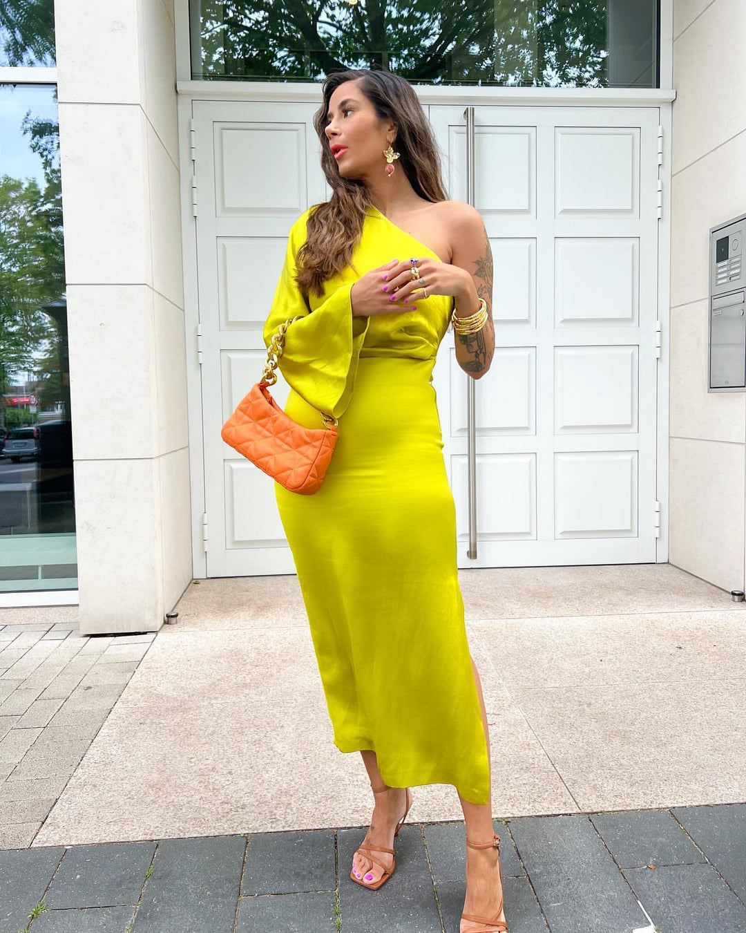 Valencia | Asymmetrisches One-Shoulder Kleid | Damenmode Decorique.de