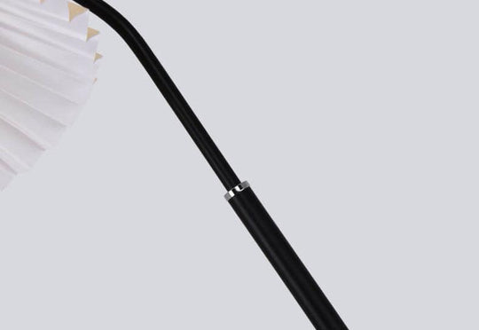 VibeLight | Minimalistische Stoff-Faltenlampe 1-Licht Stehlampe Decorique.de