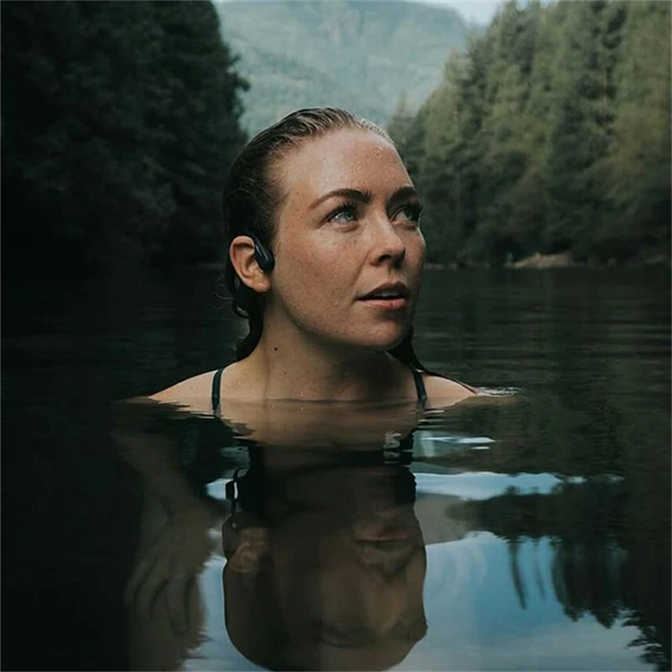 WaveTune | Wasserdichte Knochenleitungs-Kopfhörer für kabellosen Musikgenuss Decorique.de