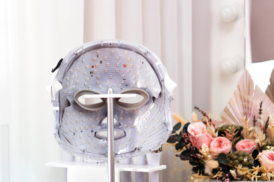 YouthRay | LED Lichttherapie Maske Decorique.de